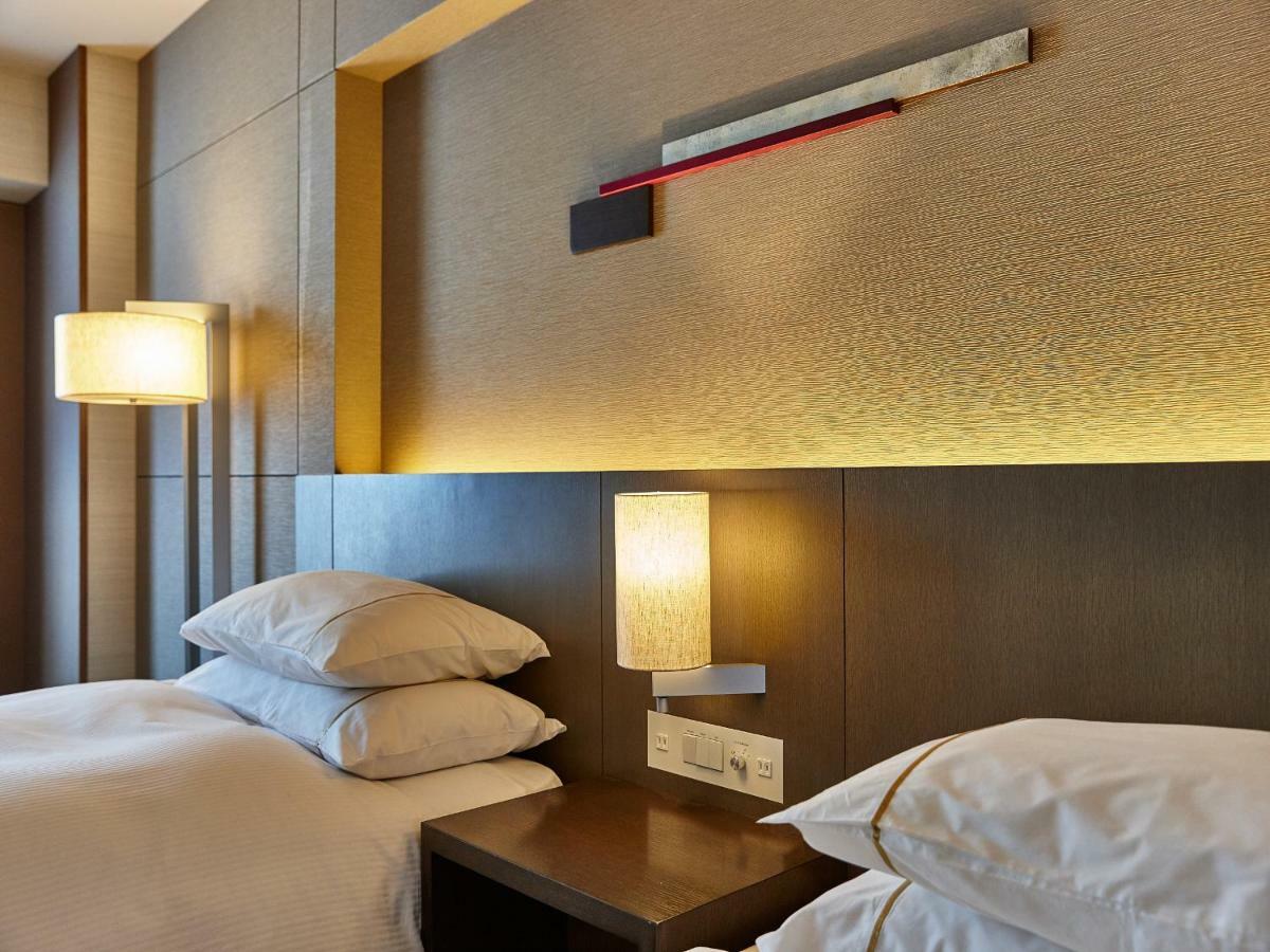 Sheraton Miyako Hotel Osaca Quarto foto